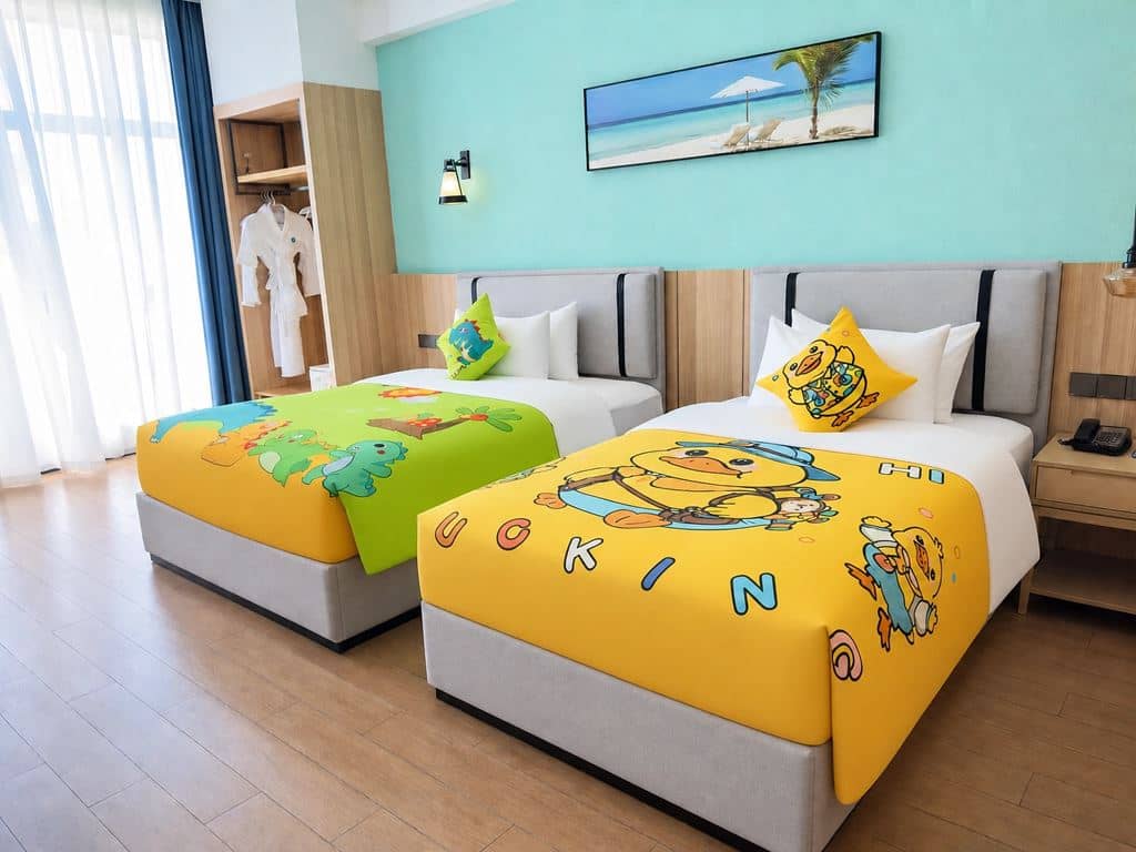 rooms-deluxe-garden-family-room