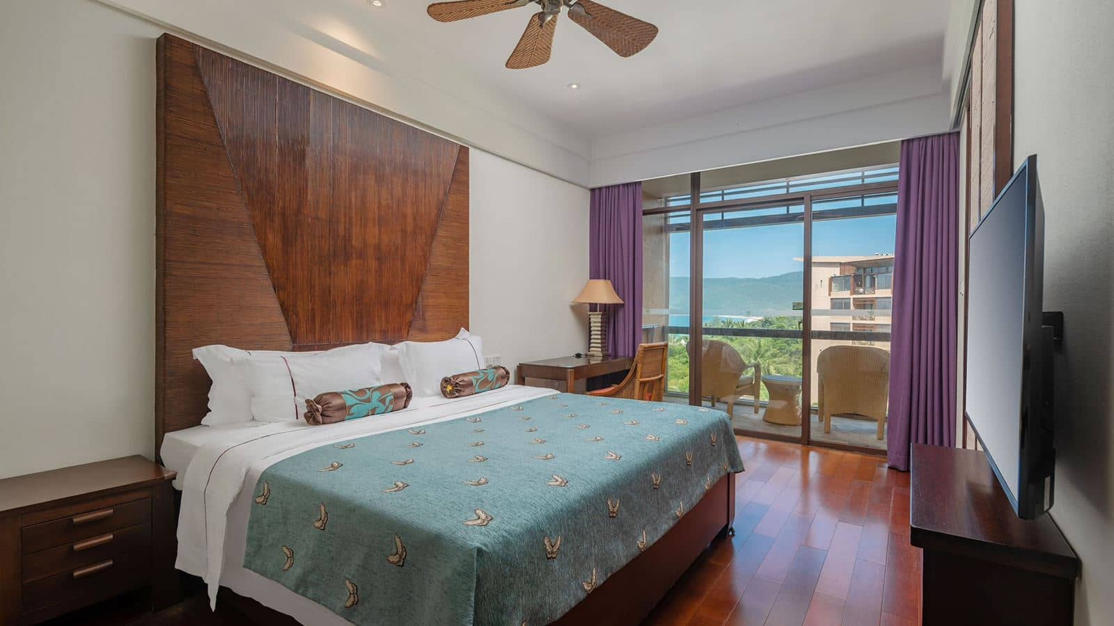 rooms-mermaid-sea-view-family-suite