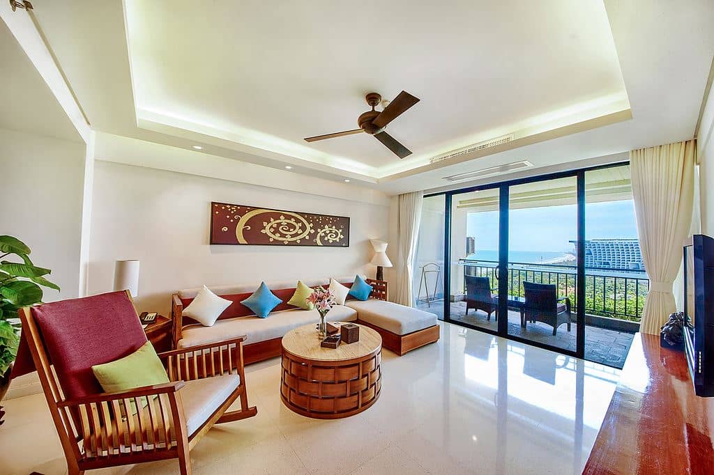 rooms-superior-ocean-view-suite