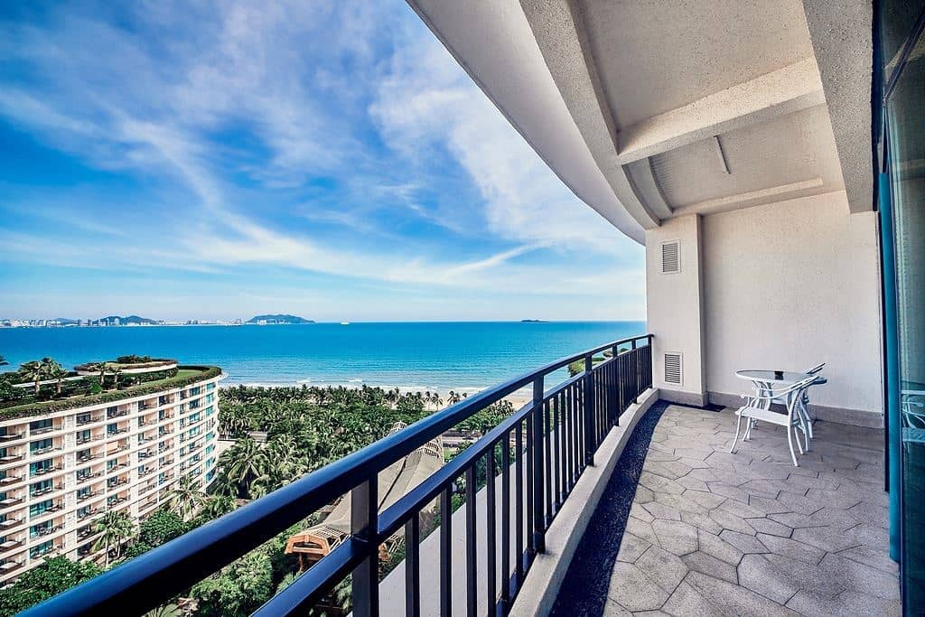 rooms-deluxe-ocean-view-flat