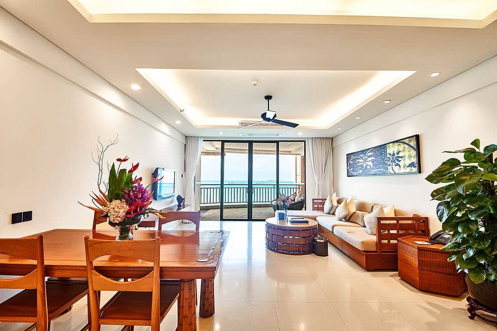 rooms-panoramic-ocean-view-suite