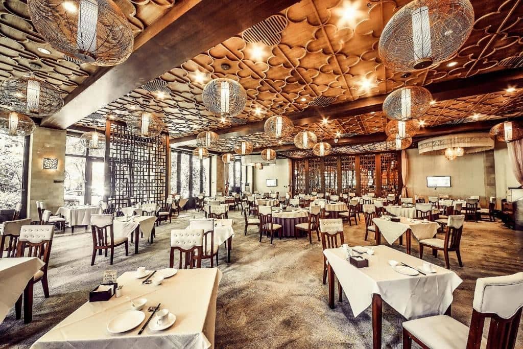 restaurants-restaurants