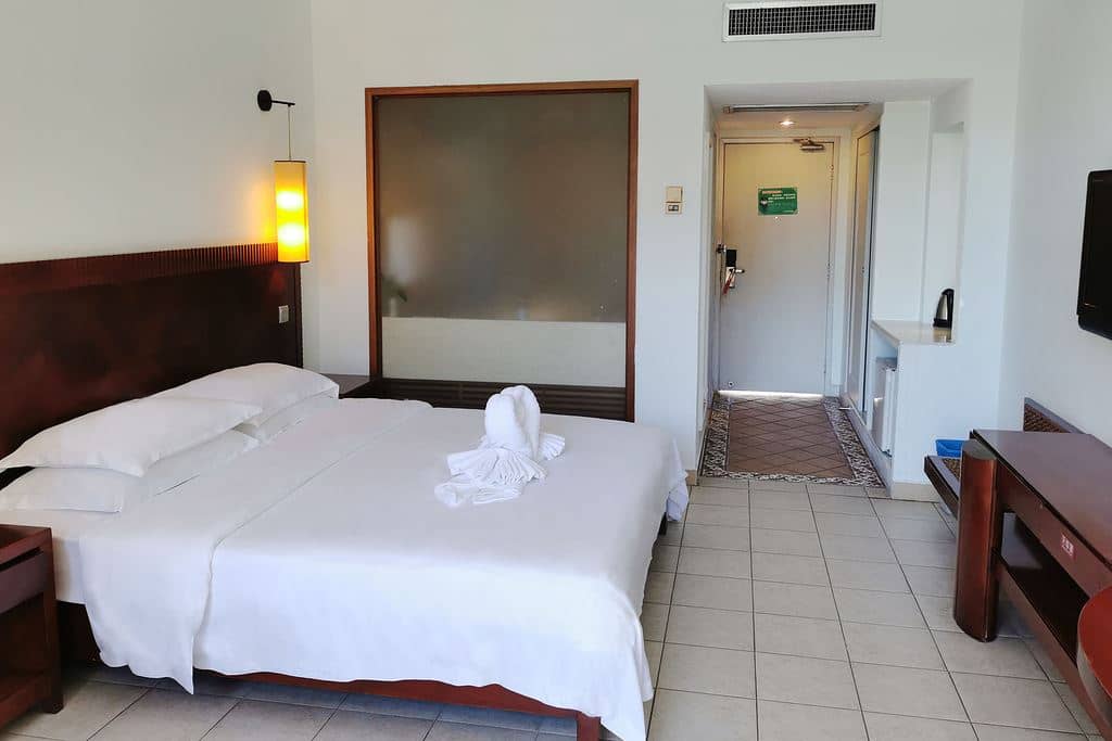 rooms-superior-garden-view-in-annex-building-king-bedtwin-bed