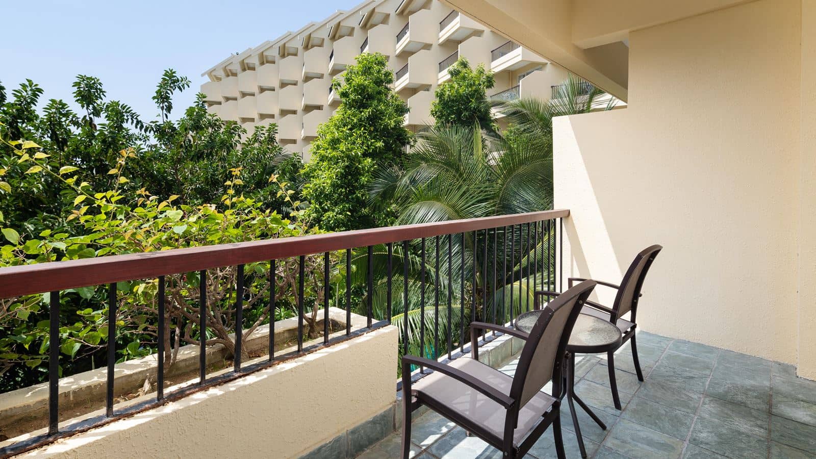 rooms-superior-garden-view-room