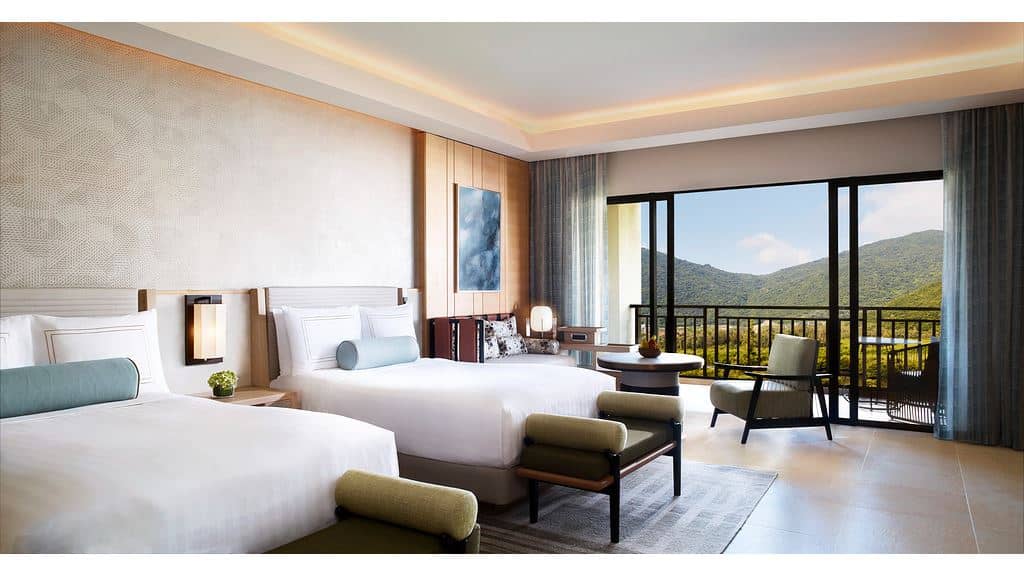 rooms-deluxe-room