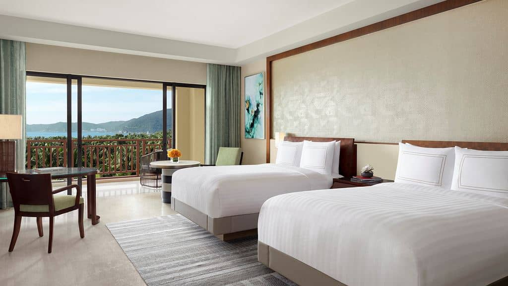 rooms-ocean-view-club-room