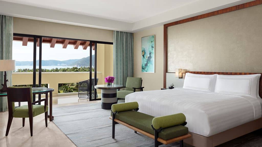 rooms-club-ocean-view-suite