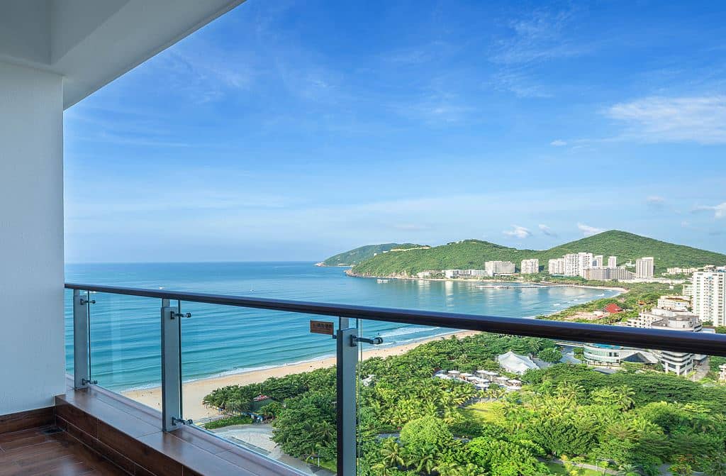 rooms-deluxe-ocean-view-room