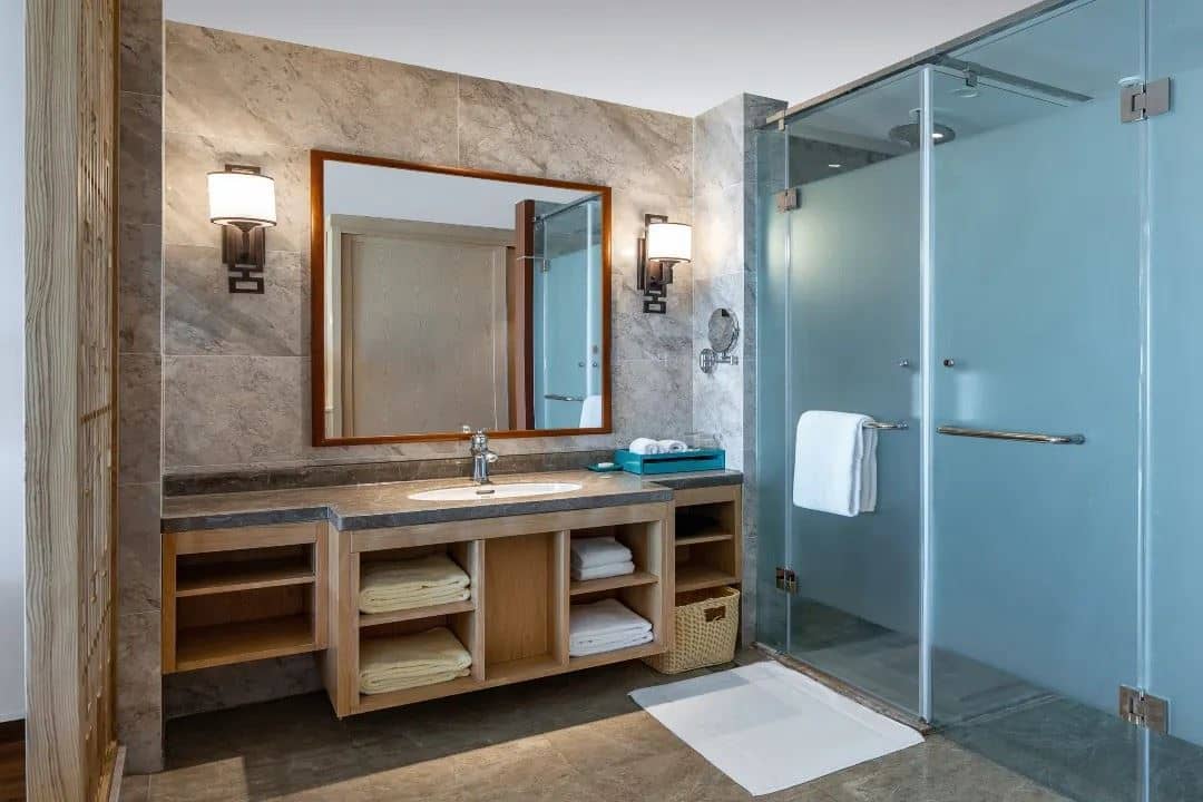 rooms-bay-view-room