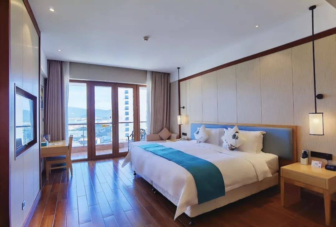 rooms-bay-view-room