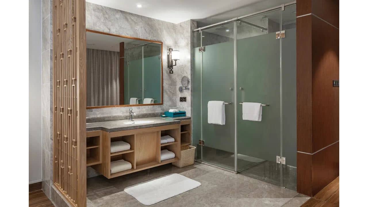 rooms-bay-view-room