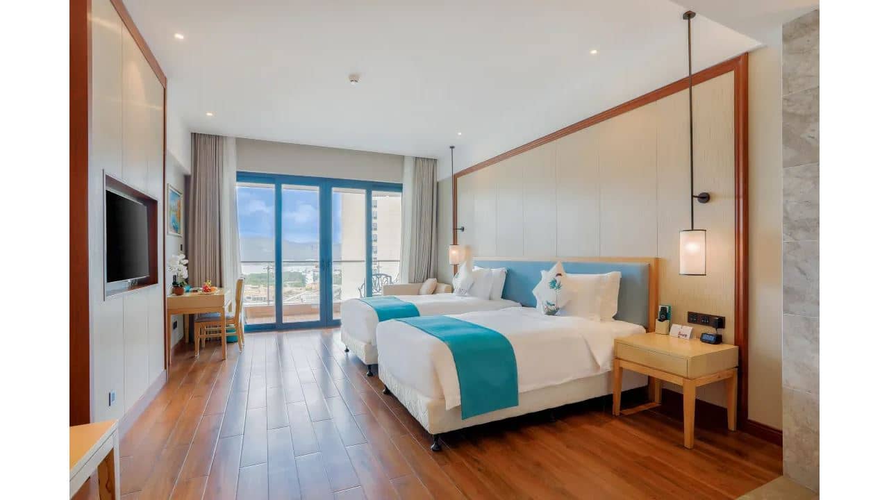 rooms-bay-view-room