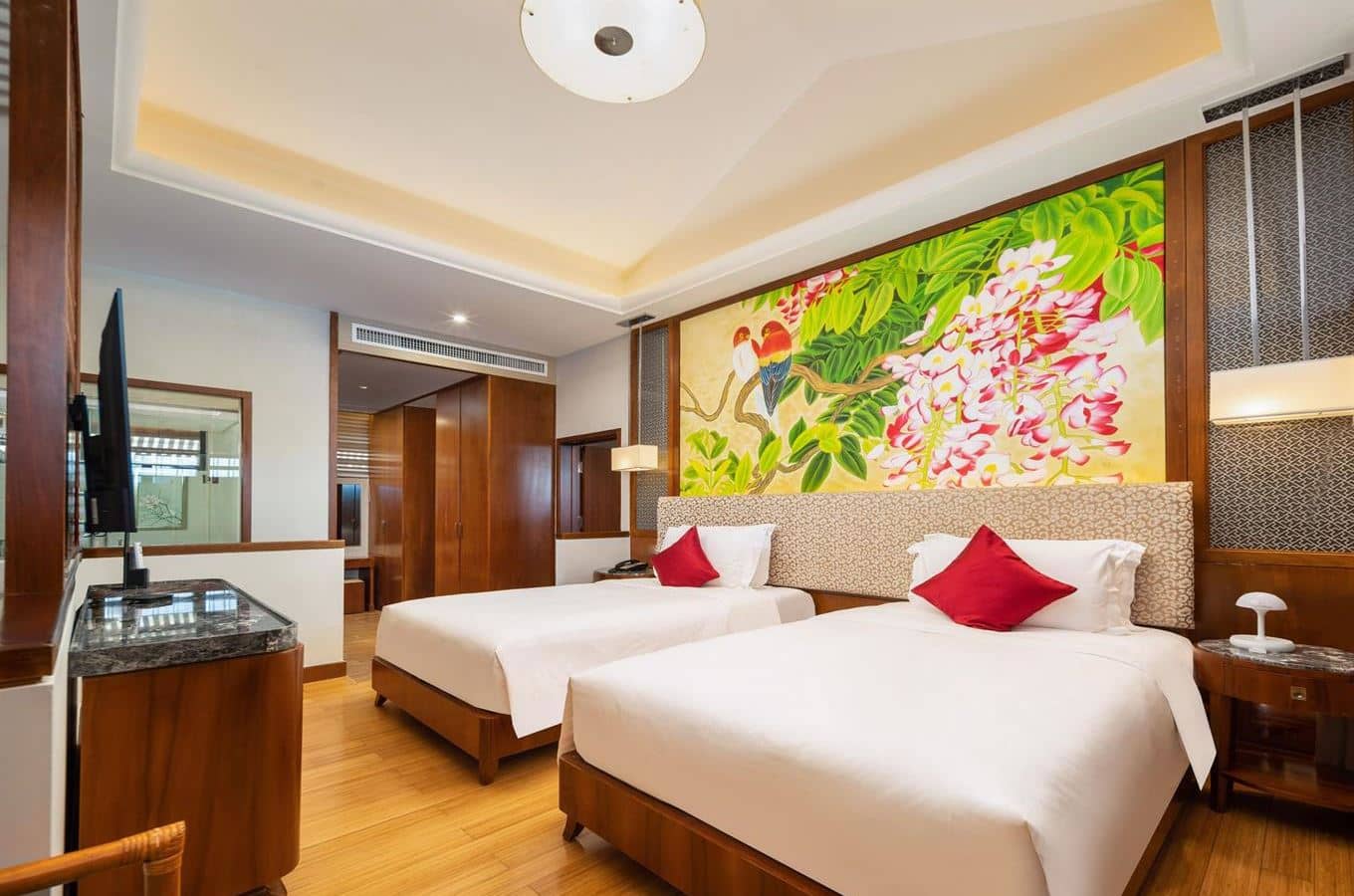 rooms-duplex-family-two-bedroom-sea-view-suite-2king-beds-18m-or-king-bed-18m+twin-beds-12m