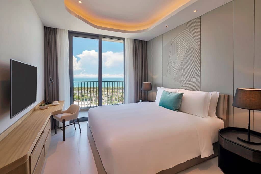 rooms-twobedroom-deluxe-ocean-view