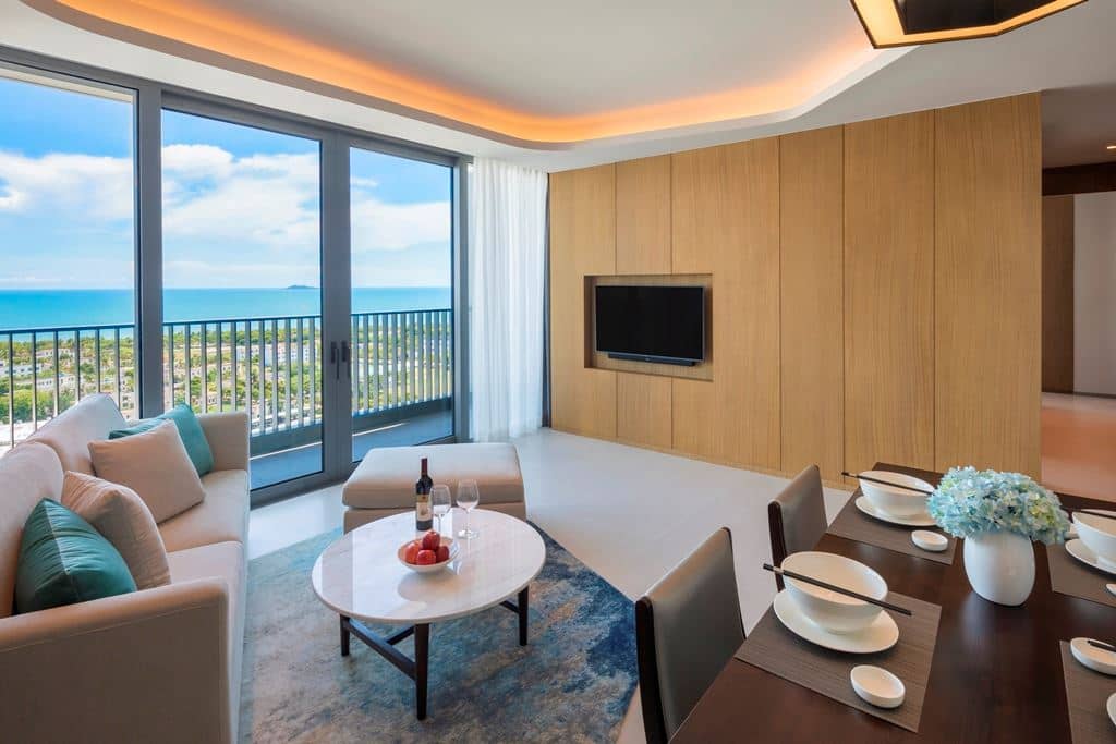 rooms-twobedroom-deluxe-ocean-view