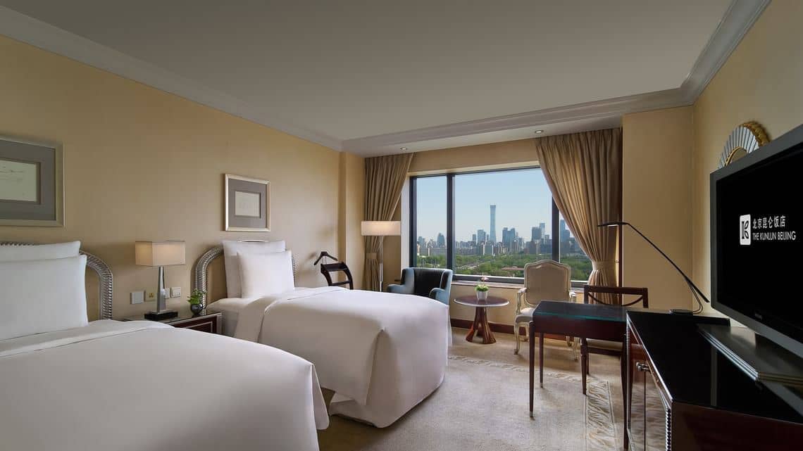 rooms-deluxe-room