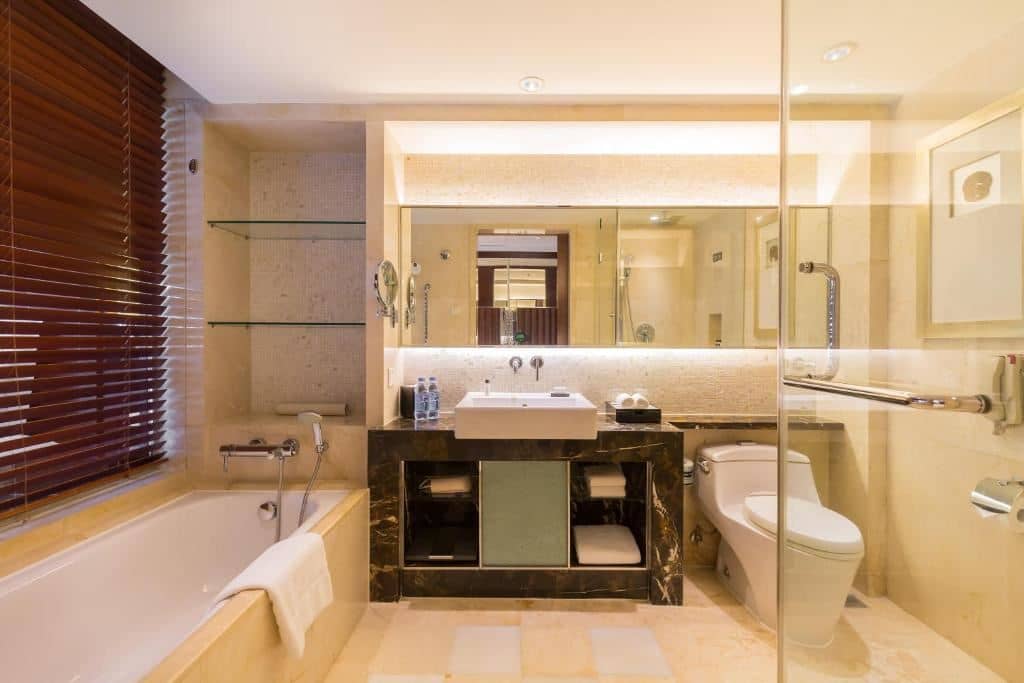 rooms-superior-room