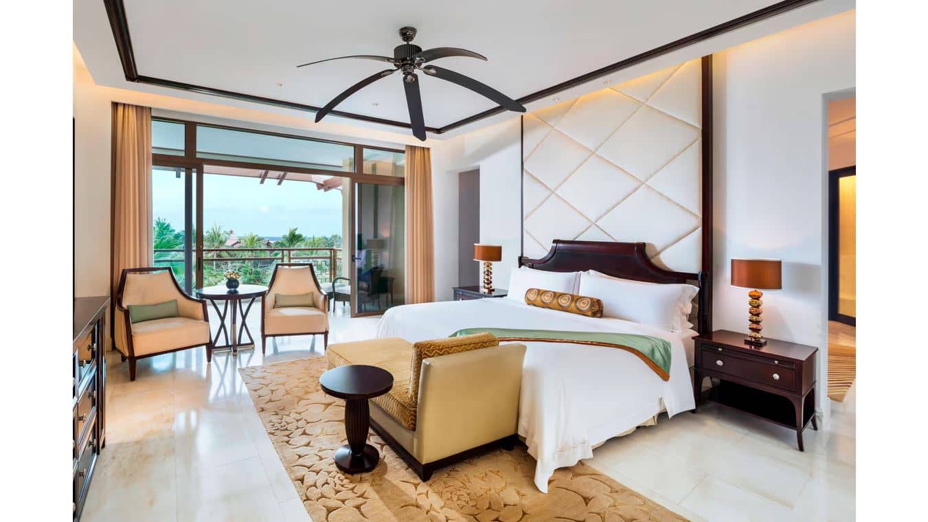 rooms-stregis-family-suite