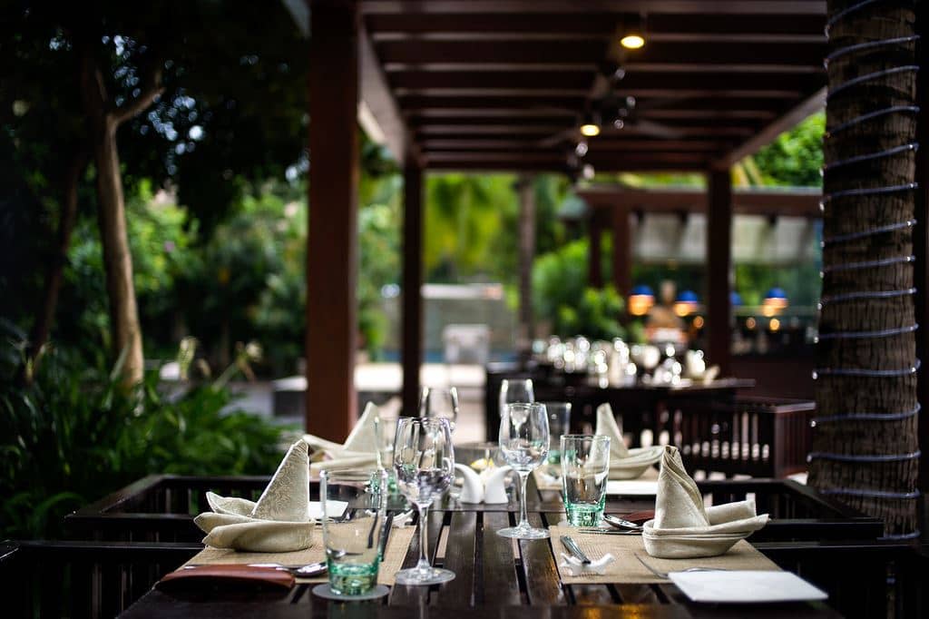restaurants-restaurants