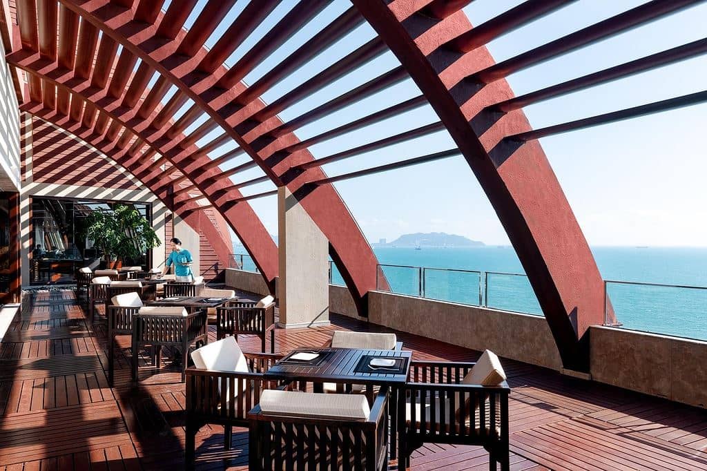 bars-red-sun-bar