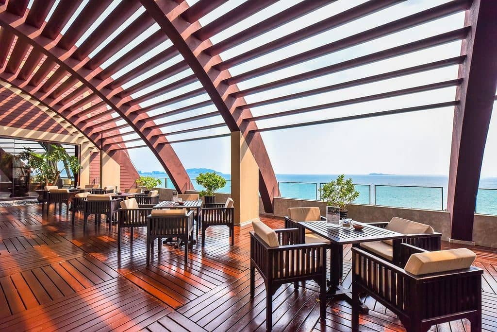 bars-red-sun-bar