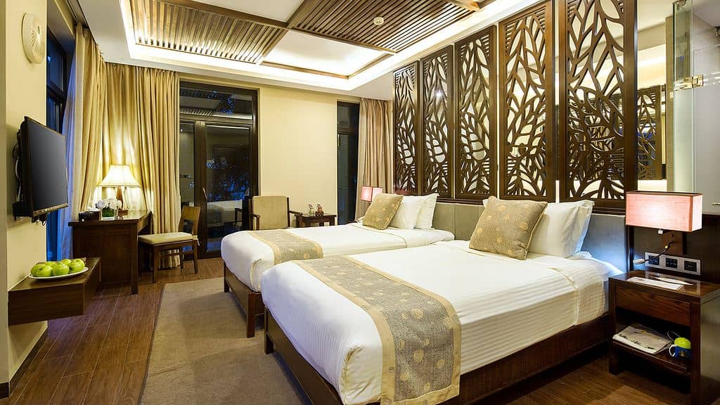 rooms-6-bedrooms-villa