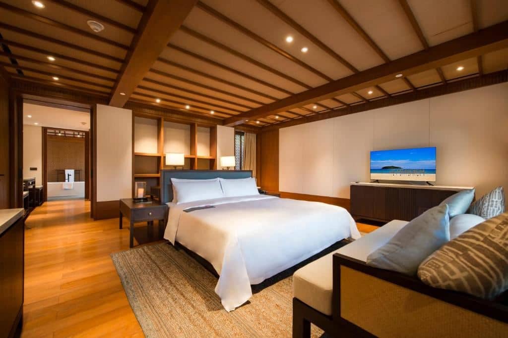 rooms-sea-front-two-bedroom-pool-villa