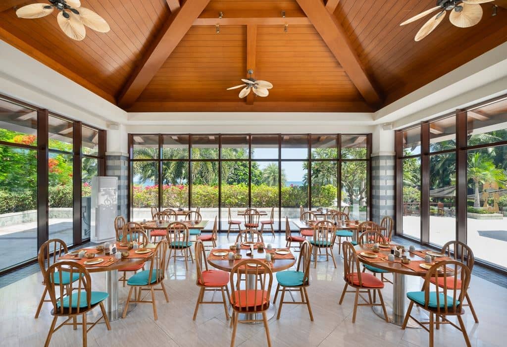 restaurants-beach-horizon-ocean-view-restaurant