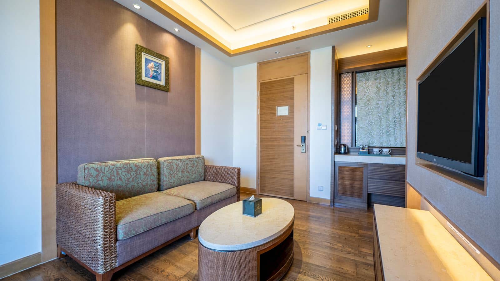 rooms-sunshine-suite