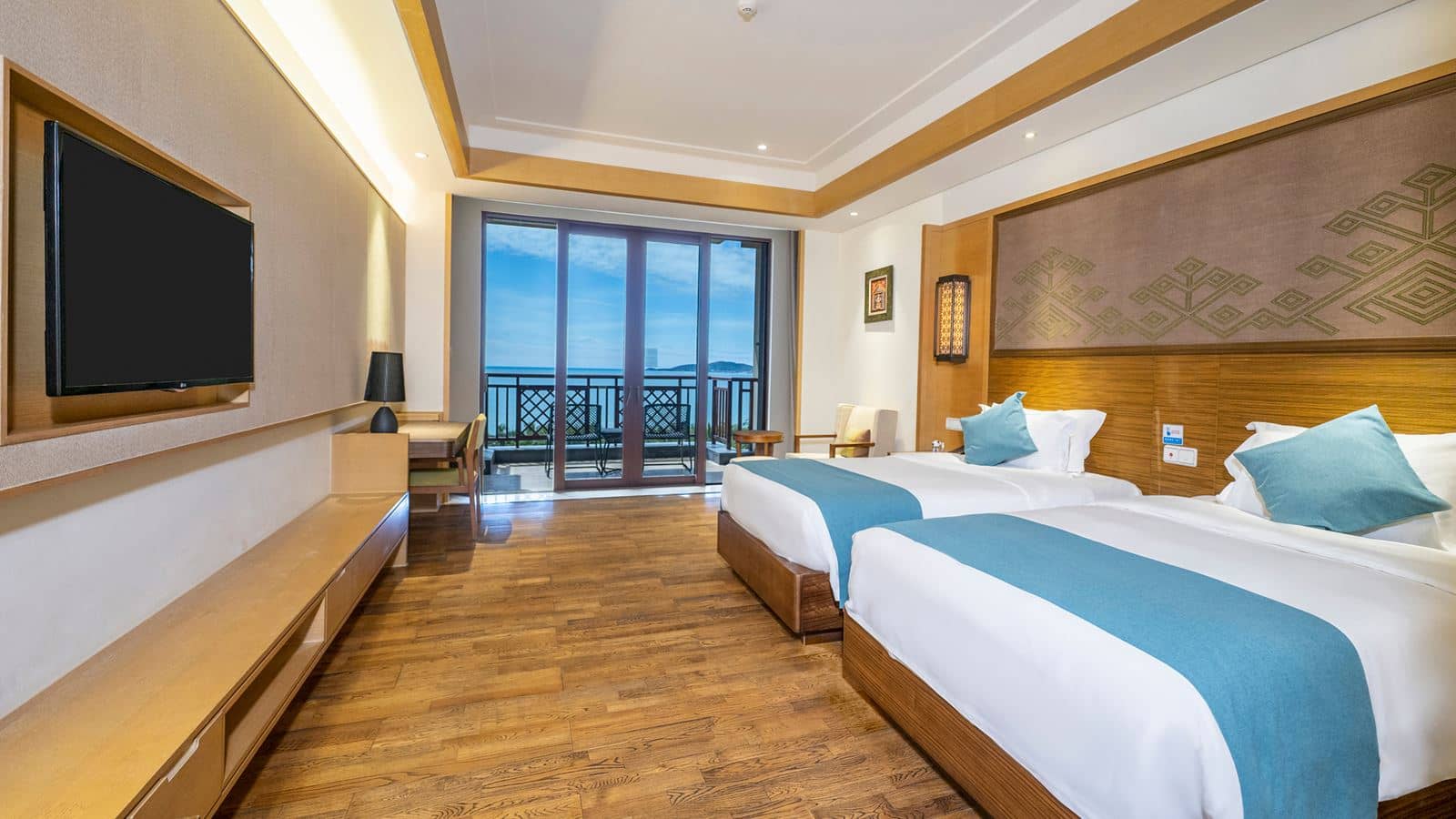 rooms-deluxe-sea-view-room