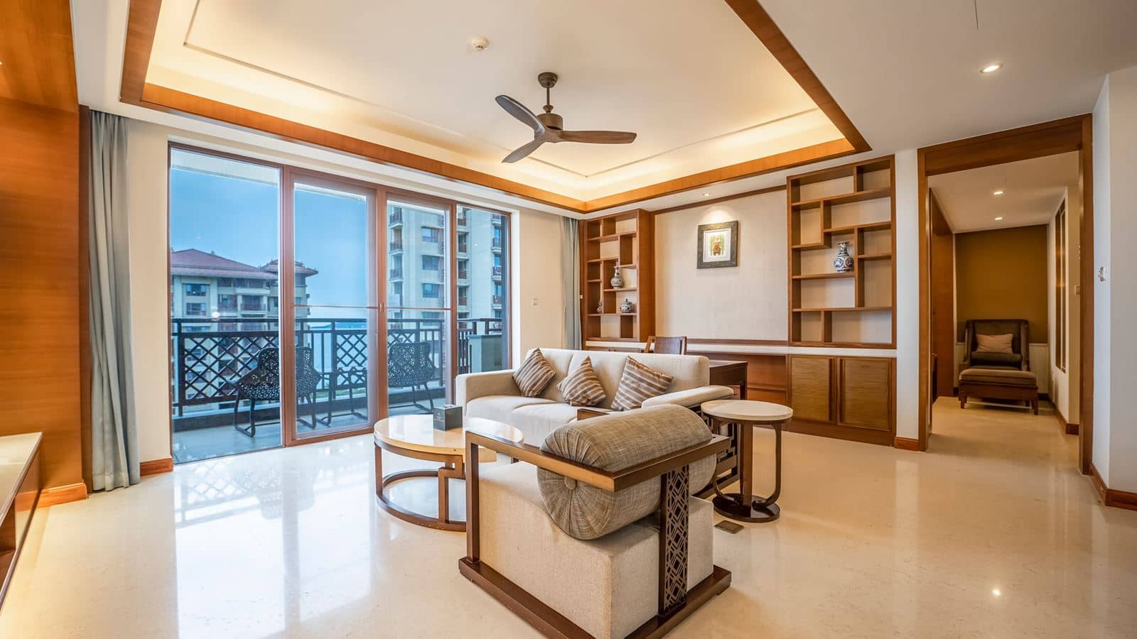 rooms-threebedrooms-sea-view-suite