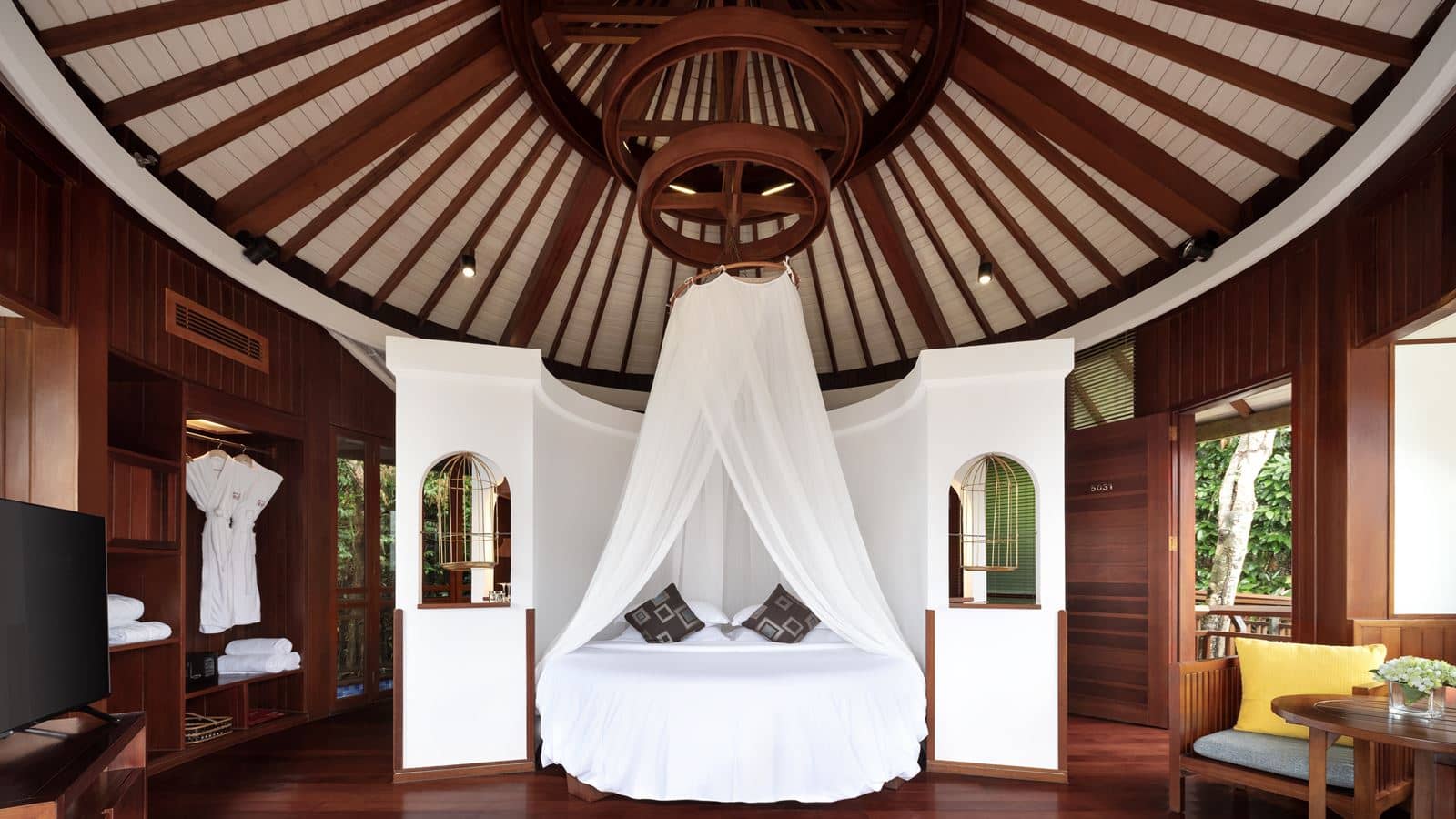 rooms-peacock-villa