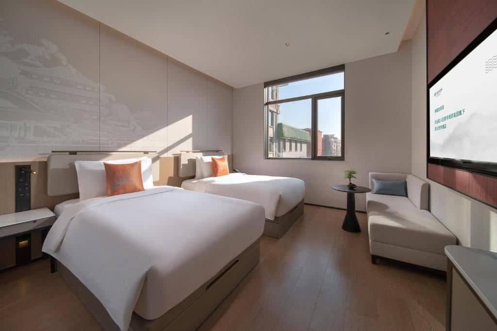 rooms-deluxe-room-twin
