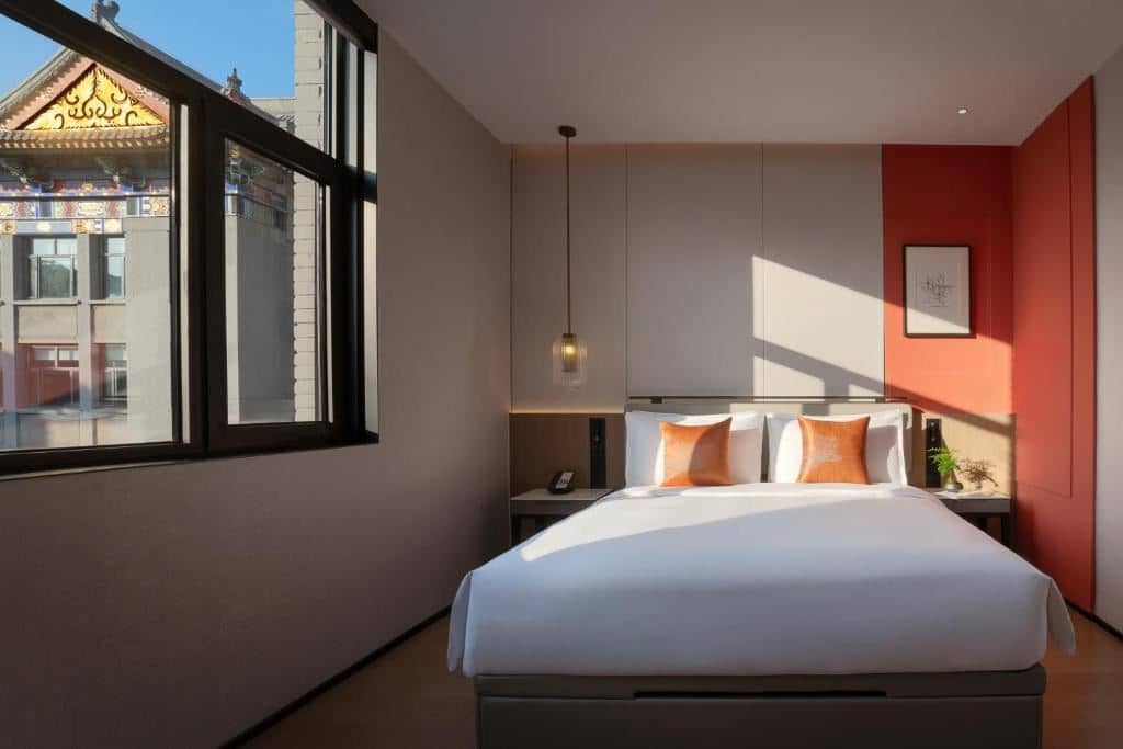 rooms-deluxe-room-king