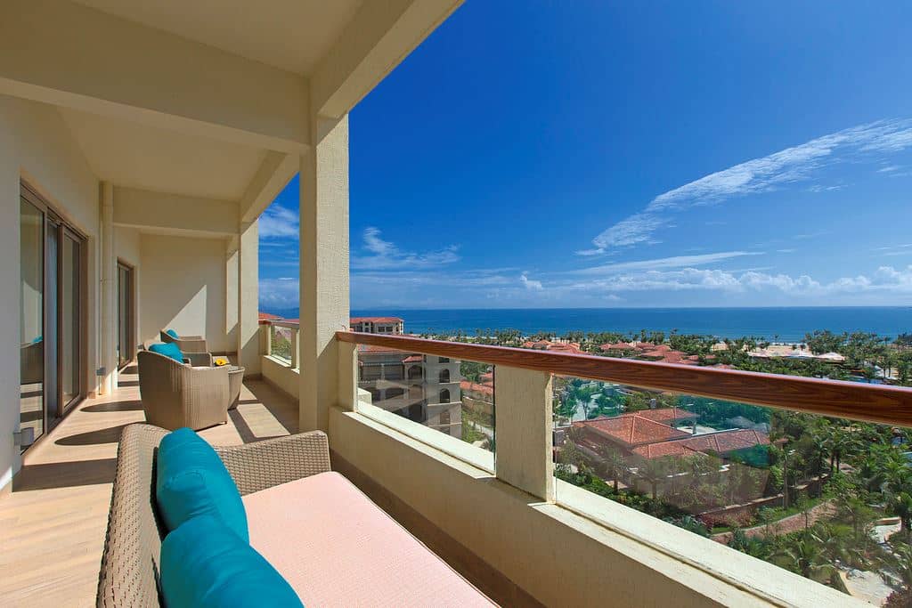 rooms-grand-deluxe-ocean-view-suite