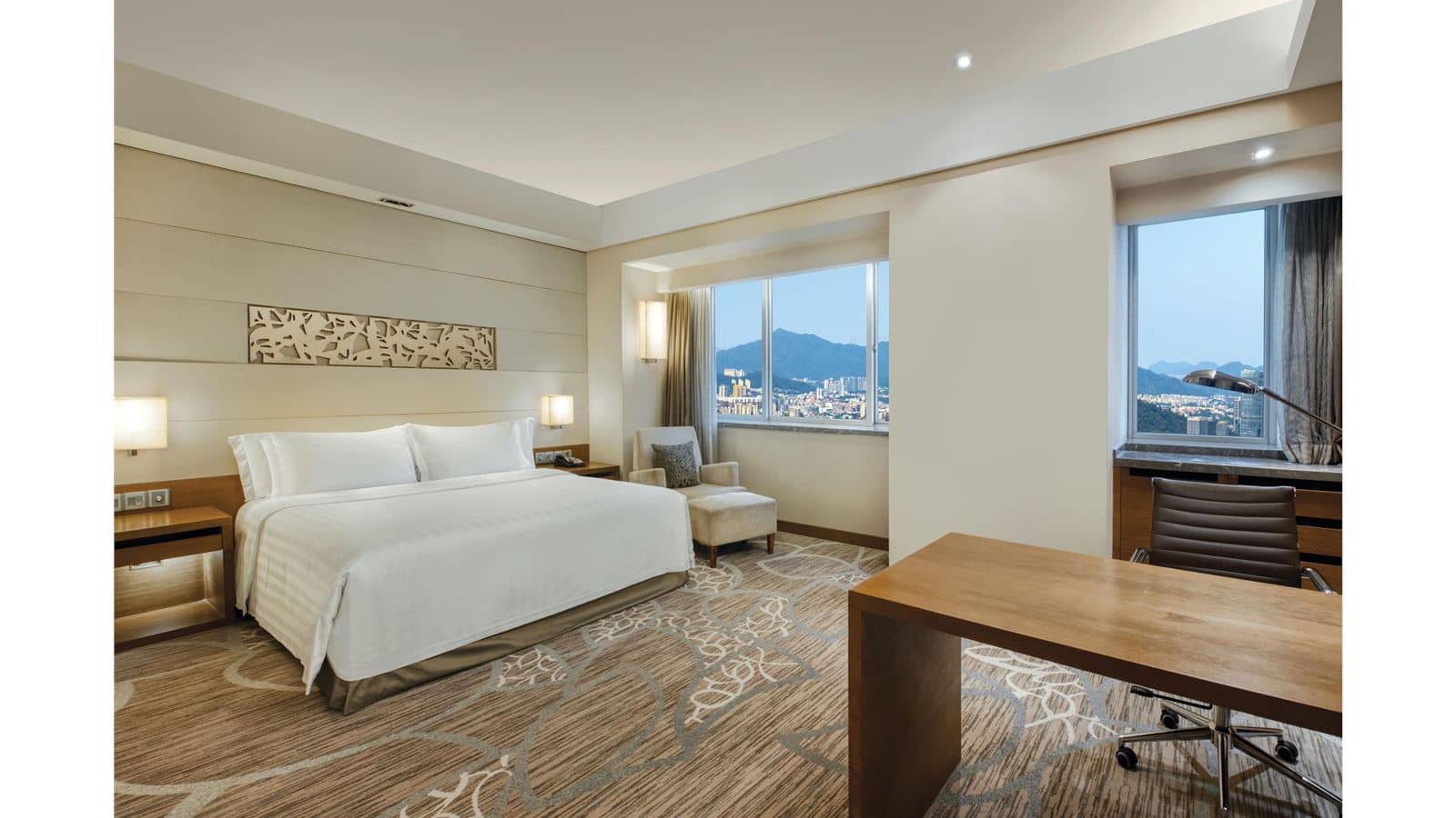 rooms-superior-room