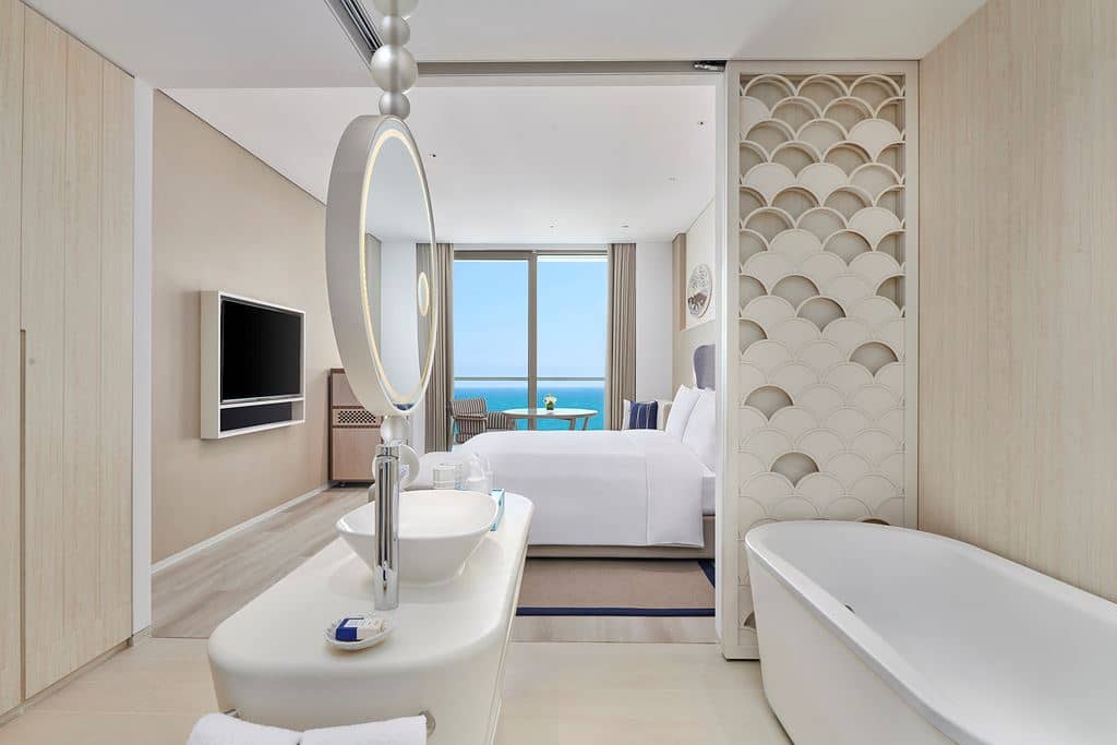 rooms-premium-room-ocean-view