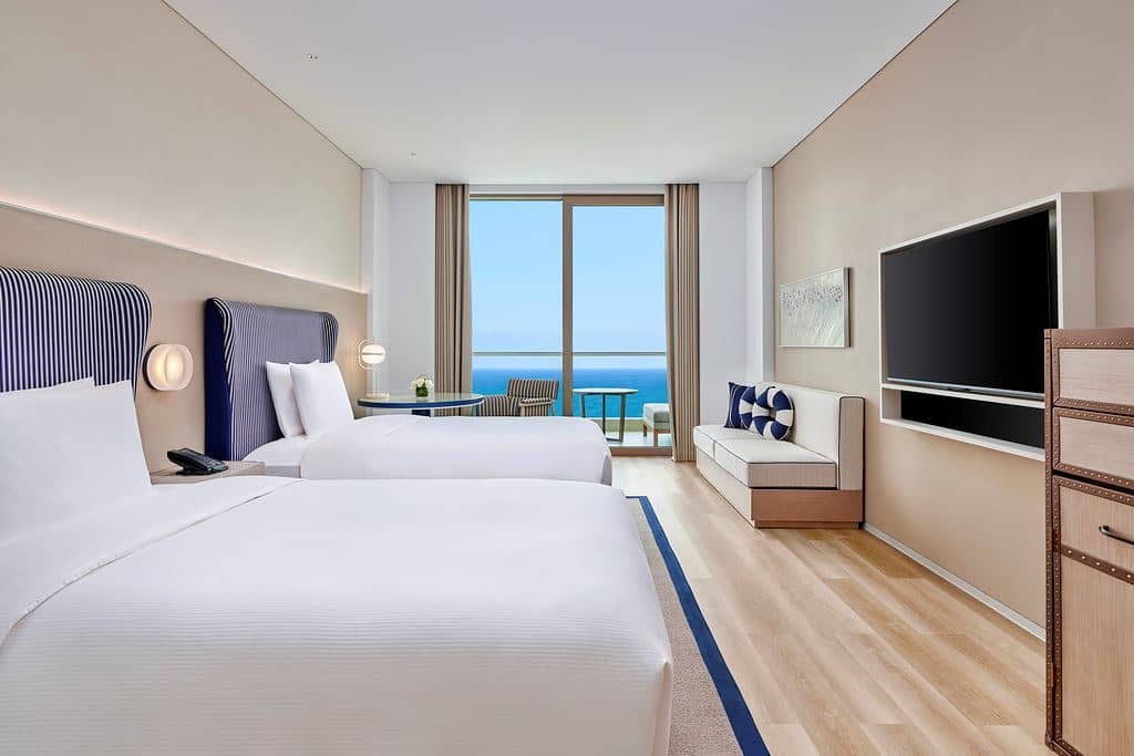 rooms-premium-room-ocean-view