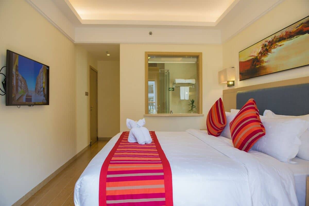 rooms-pool-view-garden-twobedroom-suite