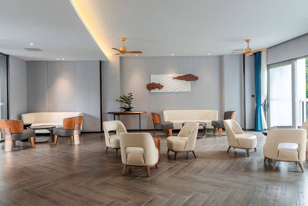 bars-executive-lounge-lobby-bar