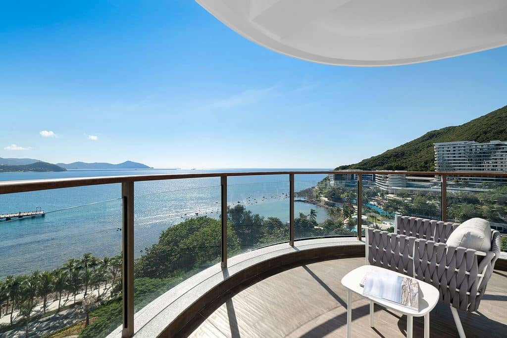 rooms-180degree-panoramic-sea-view-kingtwin-room