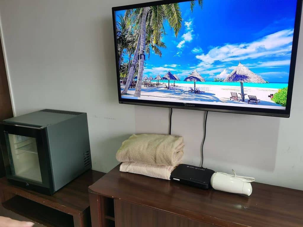 rooms-bay-room