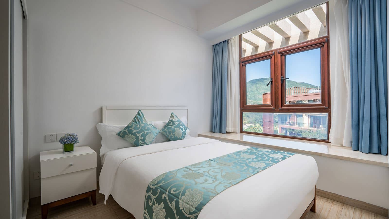 rooms-two-rooms-suite