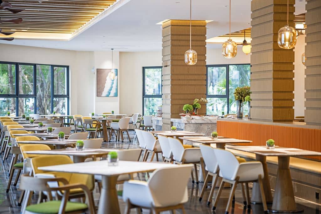 restaurants-restaurants