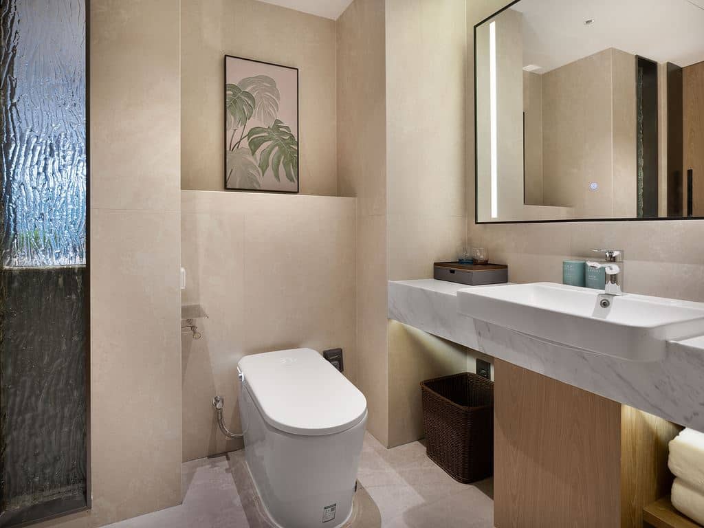 rooms-deluxe-gardensea-view-twin-room