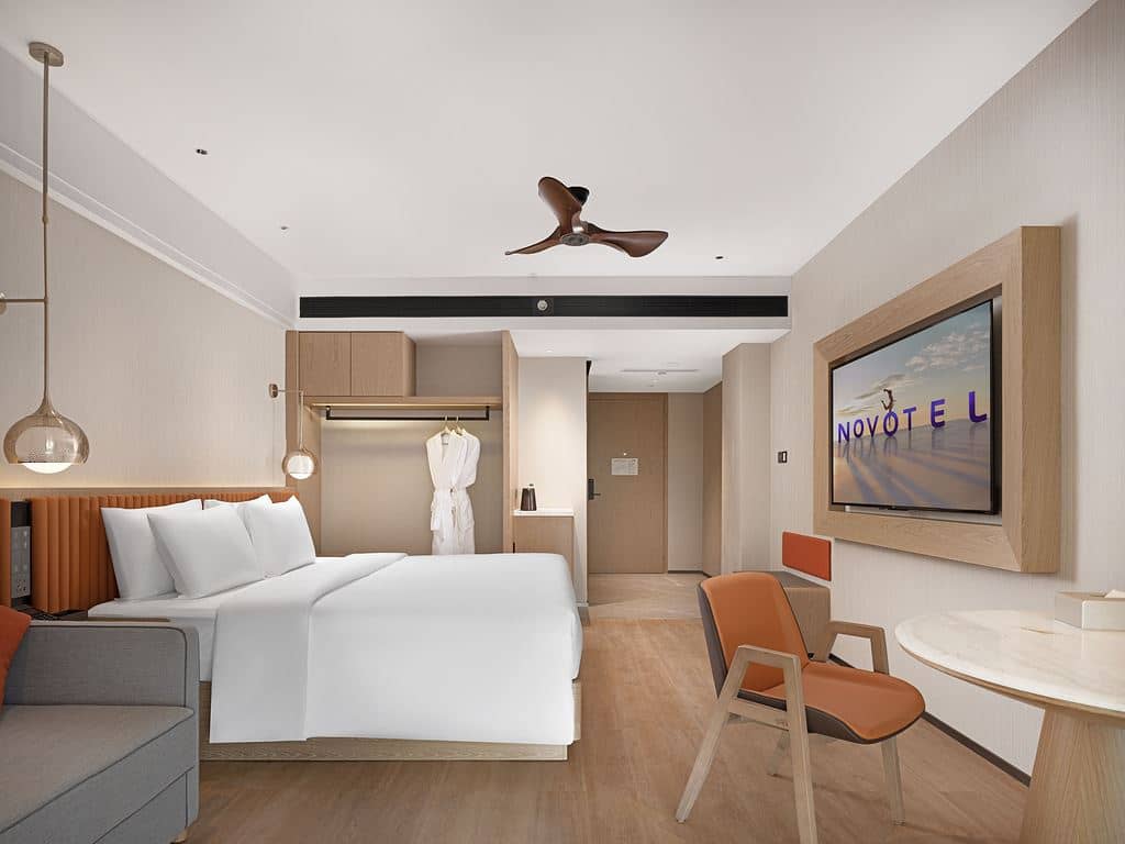 rooms-executive-ocean-king-room