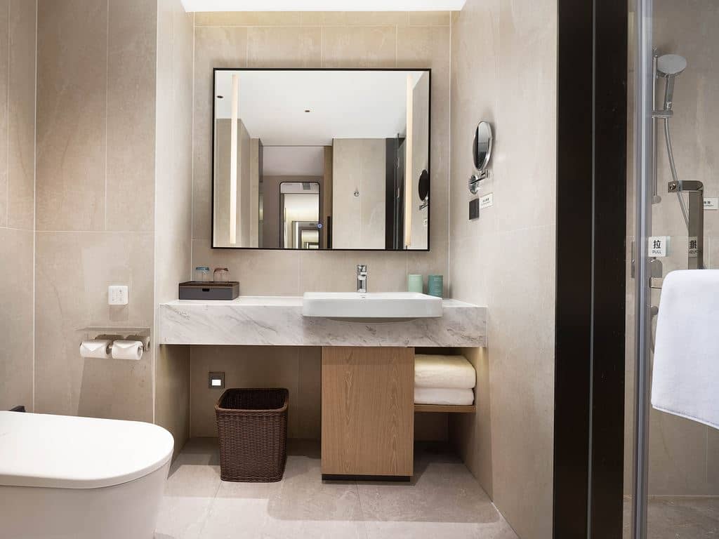 rooms-executive-ocean-king-room
