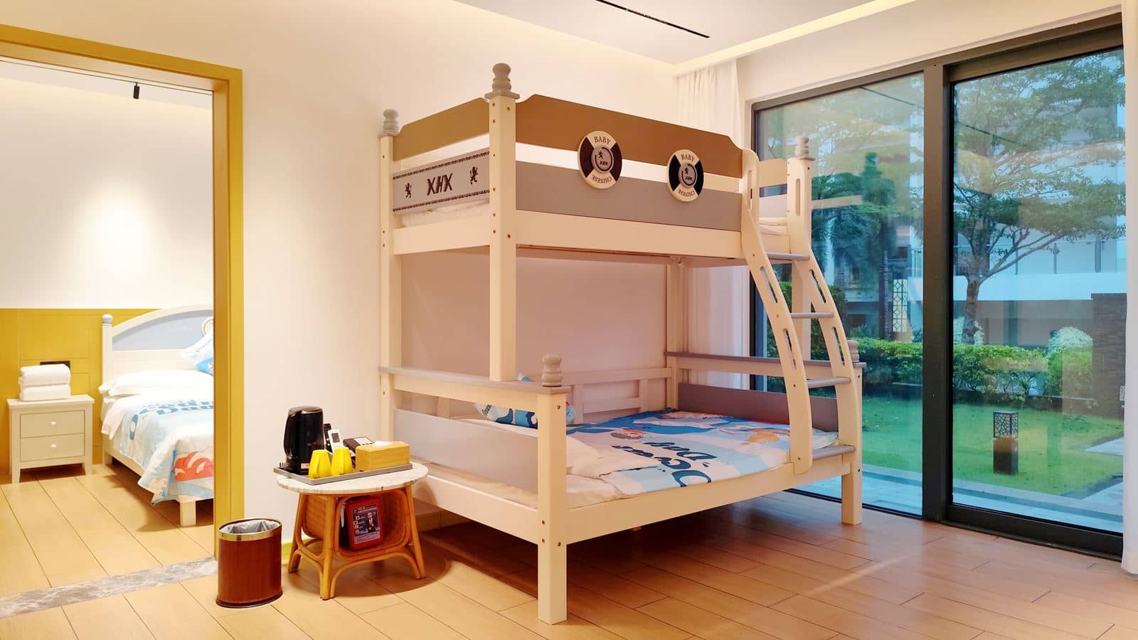 rooms-courtyard-family-suite