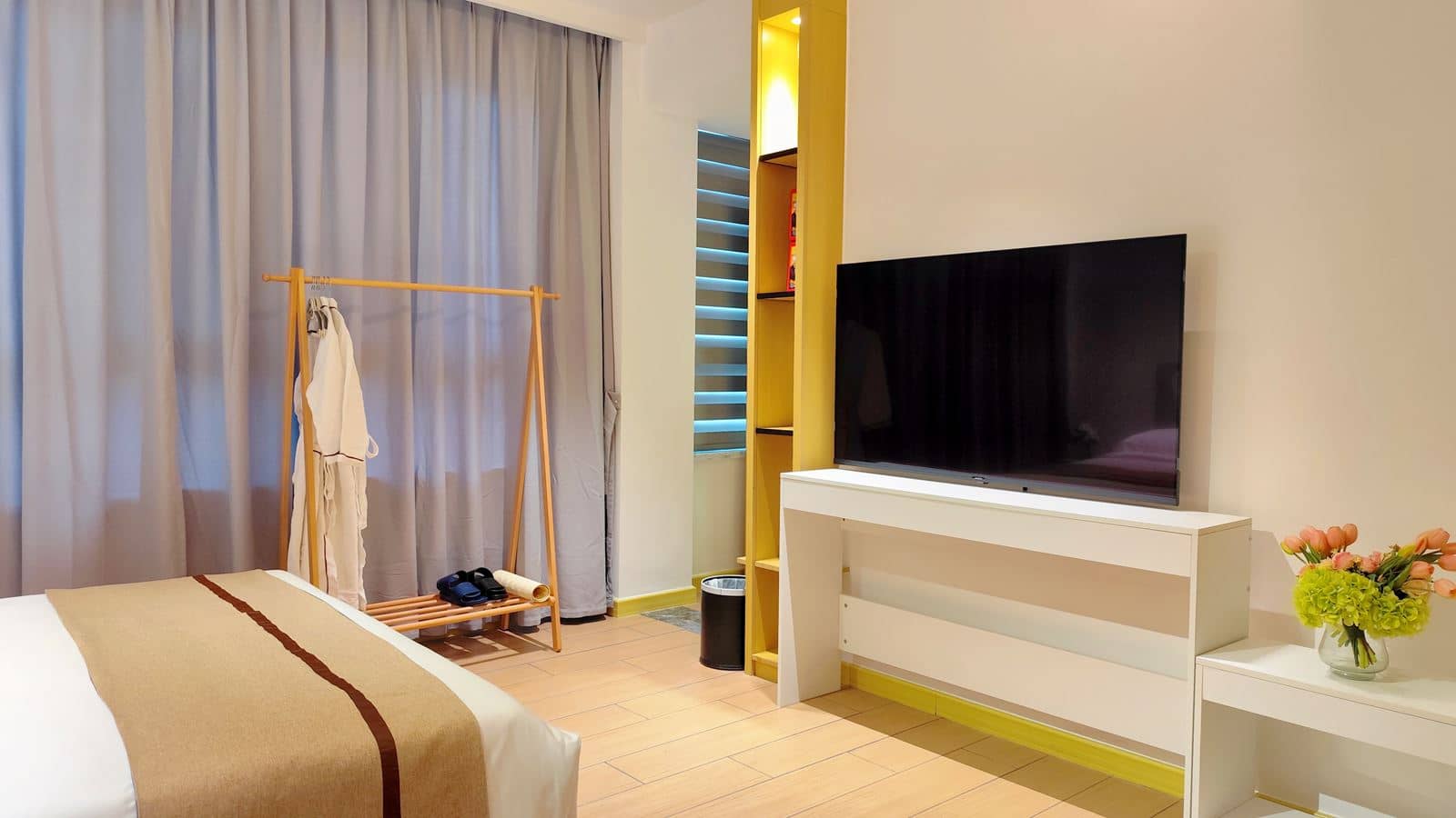 rooms-elegant-twinbed-suite