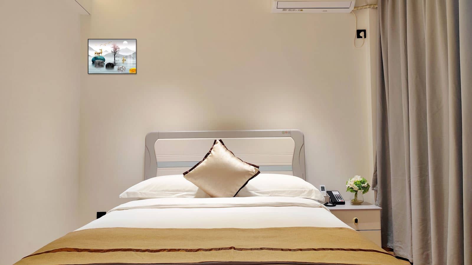 rooms-elegant-twinbed-suite